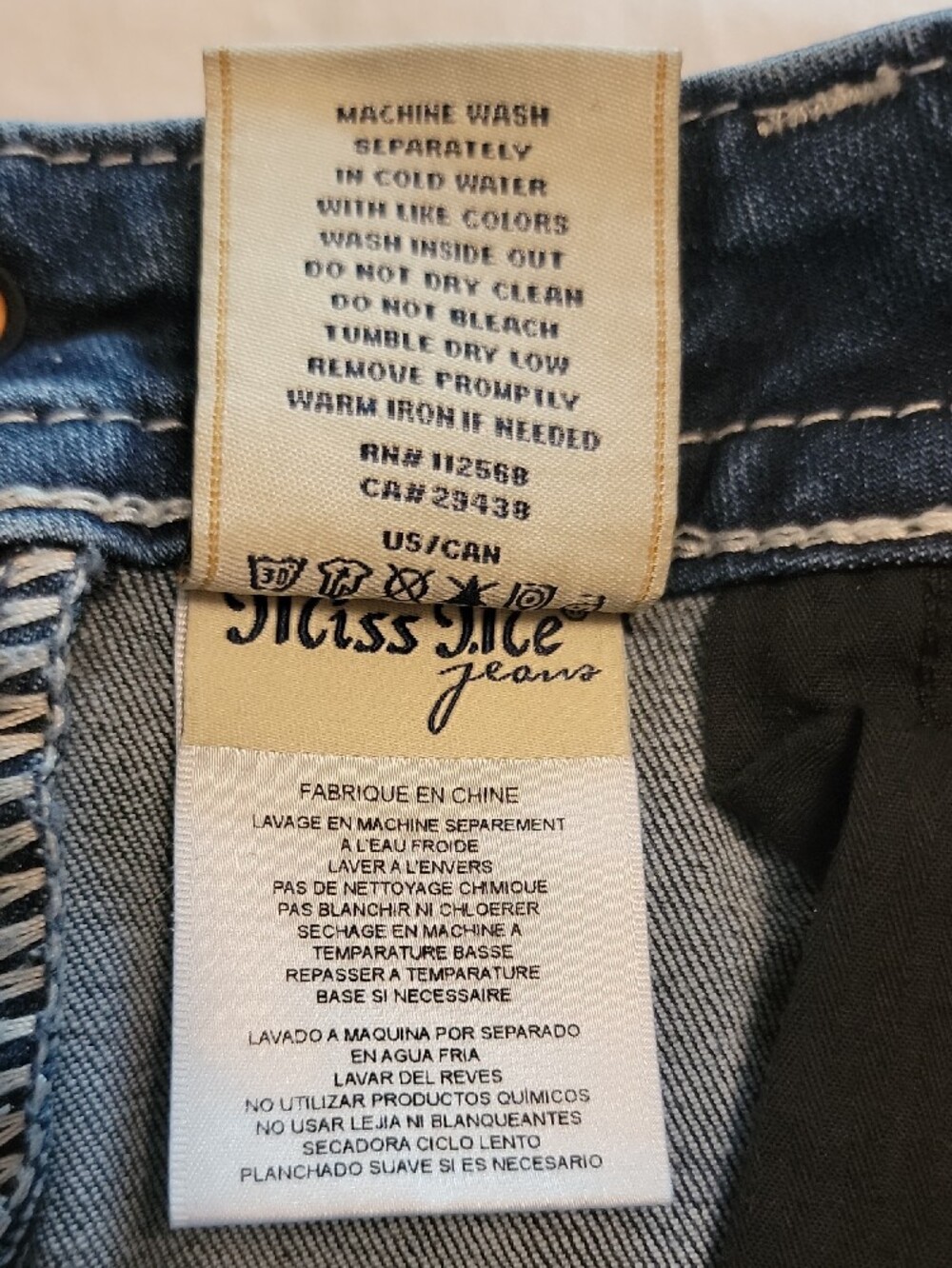Miss Me Floral & Plaid W/Stone Embellishments Medium Wash Boot Cut Jeans, Sz 30 - Picture 8 of 13